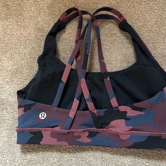 Lululemon Energy Bra - Picture 3 of 5
